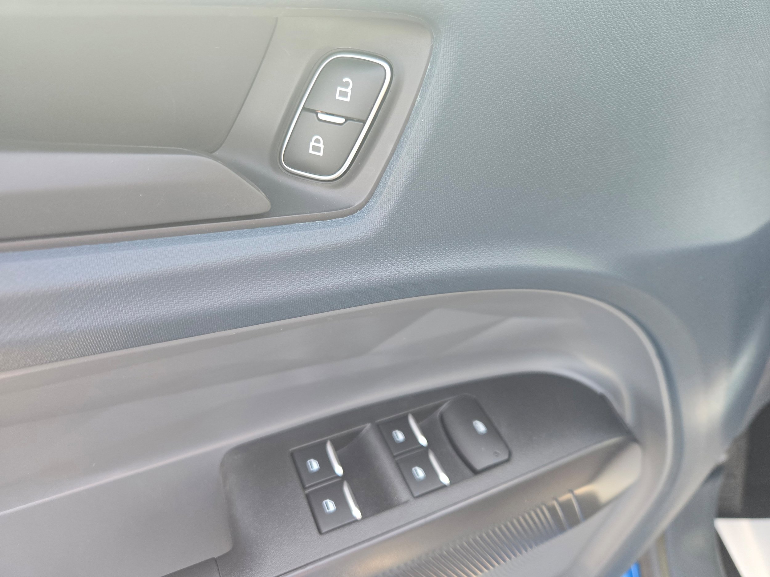 New 2026 Ford Maverick XL AWD/4WD image 10