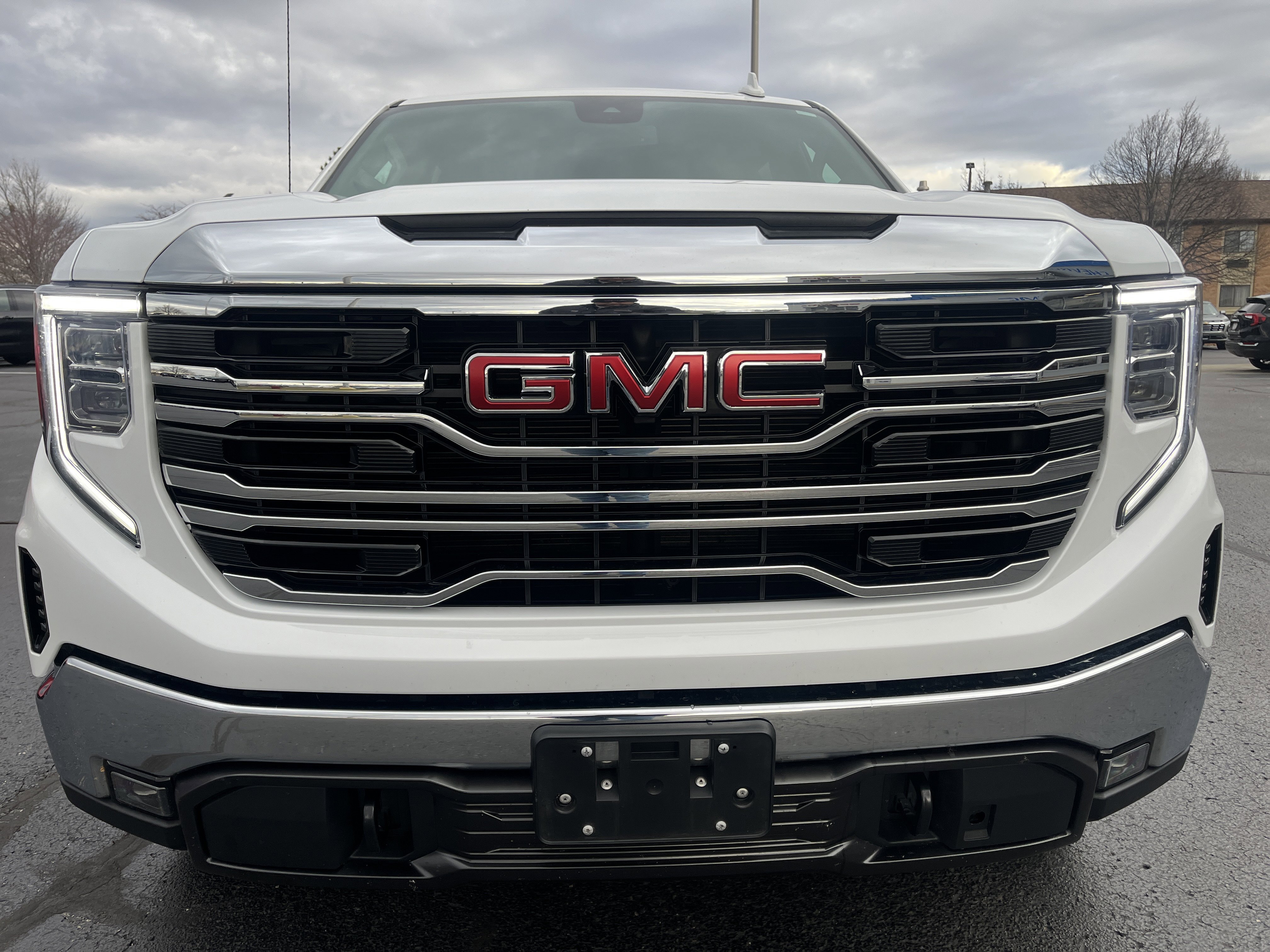 Certified 2022 GMC Sierra 1500 SLT image 16