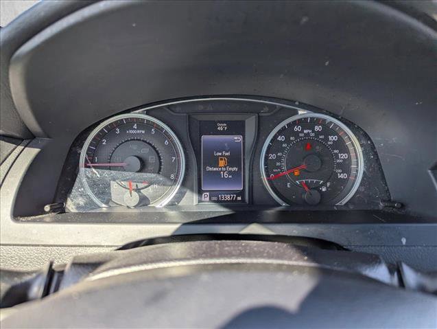 Used 2015 Toyota Camry SE image 13