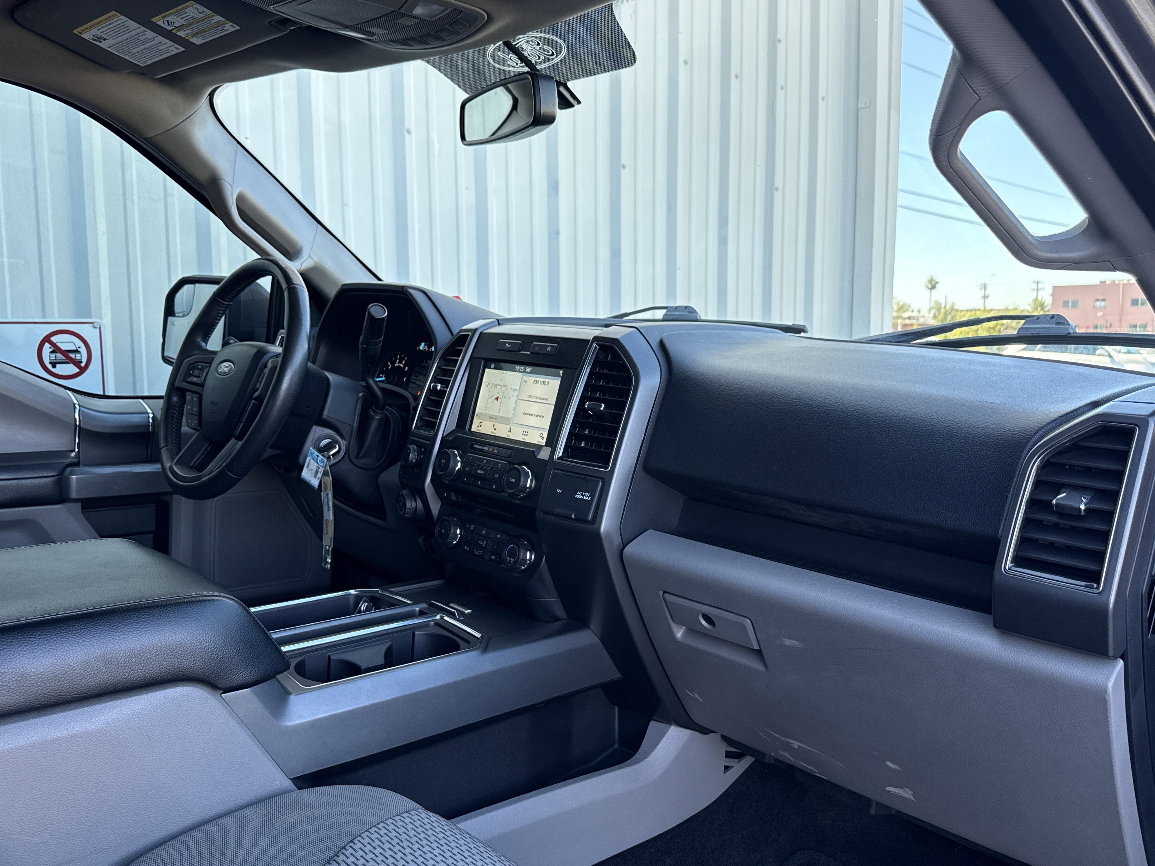 Used 2017 Ford F150 XLT w/ Equipment Group 302A Luxury image 40