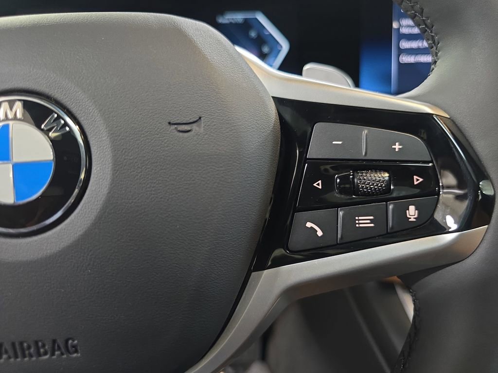 Used 2025 BMW 330i Sedan w/ Convenience Package image 21