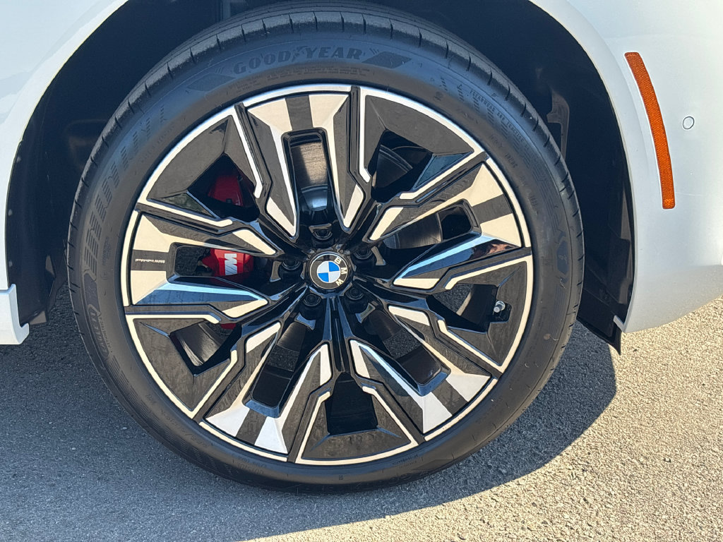 New 2026 BMW X3 xDrive30i w/ M Sport Package AWD/4WD image 7