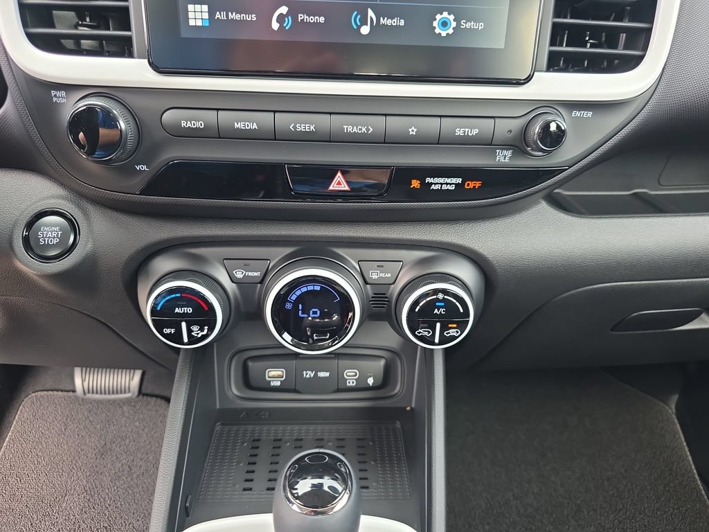 Certified 2026 Hyundai Venue SEL FWD image 23
