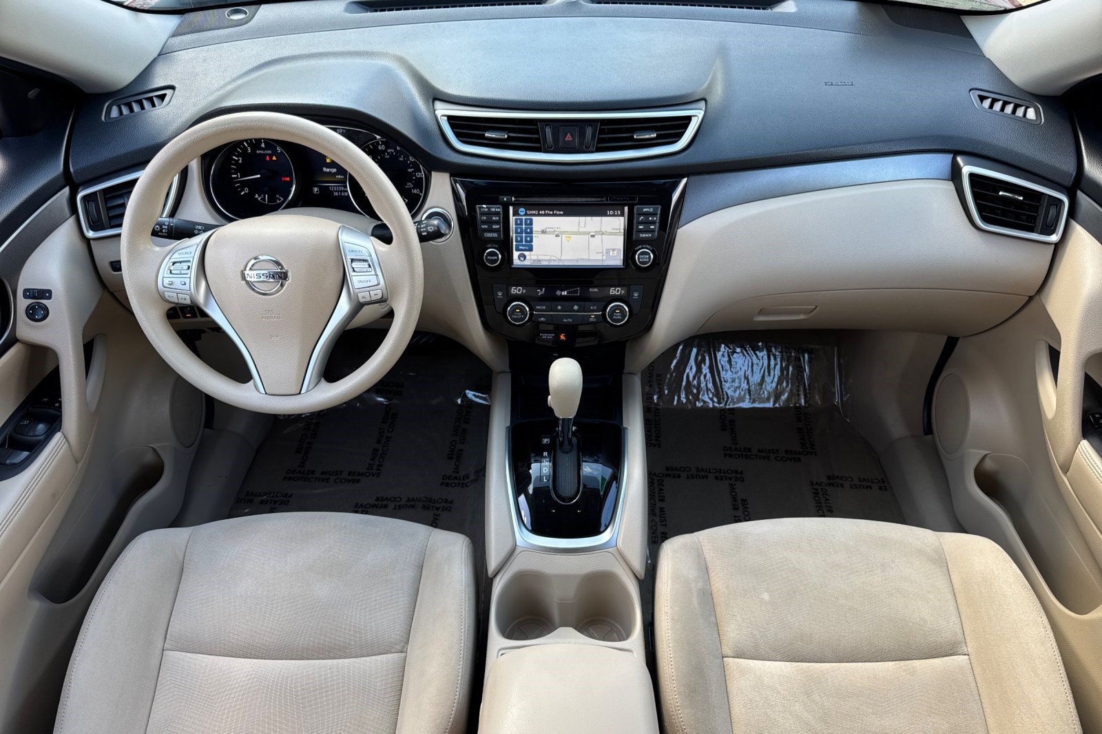 Used 2015 Nissan Rogue SV w/ SV Premium Package FWD image 16