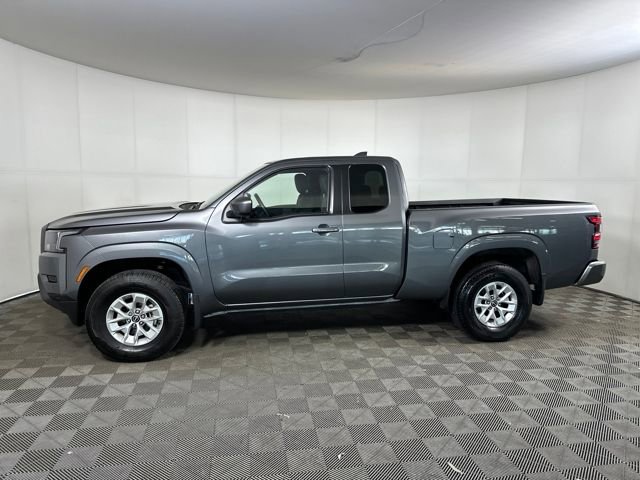 Used 2024 Nissan Frontier SV image 6