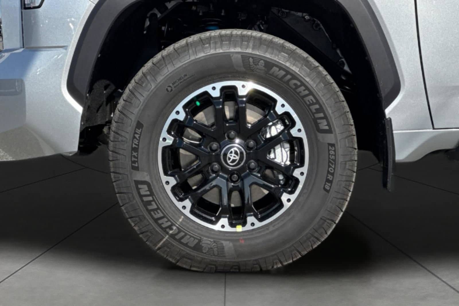 New 2026 Toyota Tundra SR5 w/ SR5 Convenience Package AWD/4WD image 26