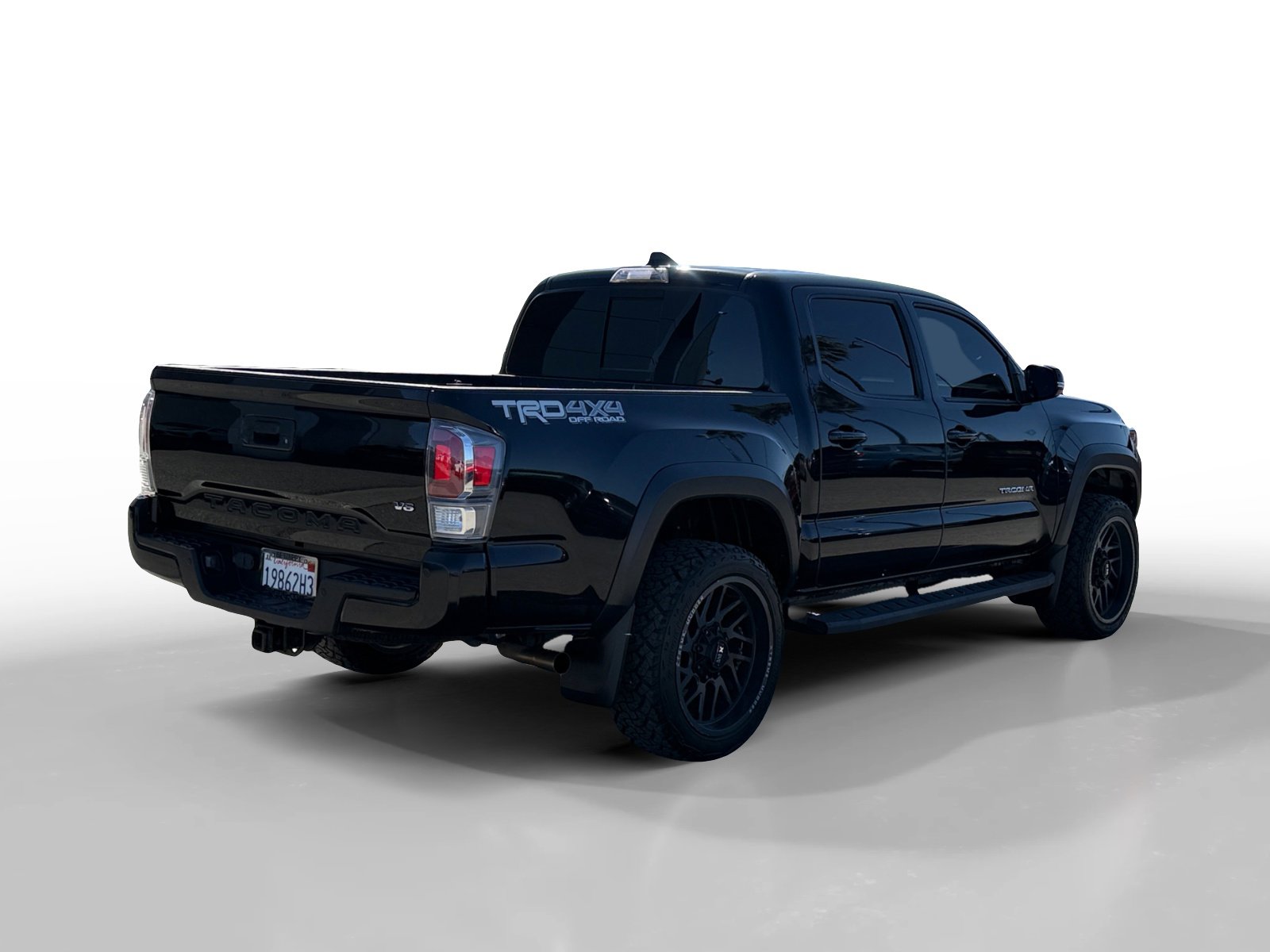 Used 2021 Toyota Tacoma TRD Off-Road w/ Technology Package AWD/4WD image 5