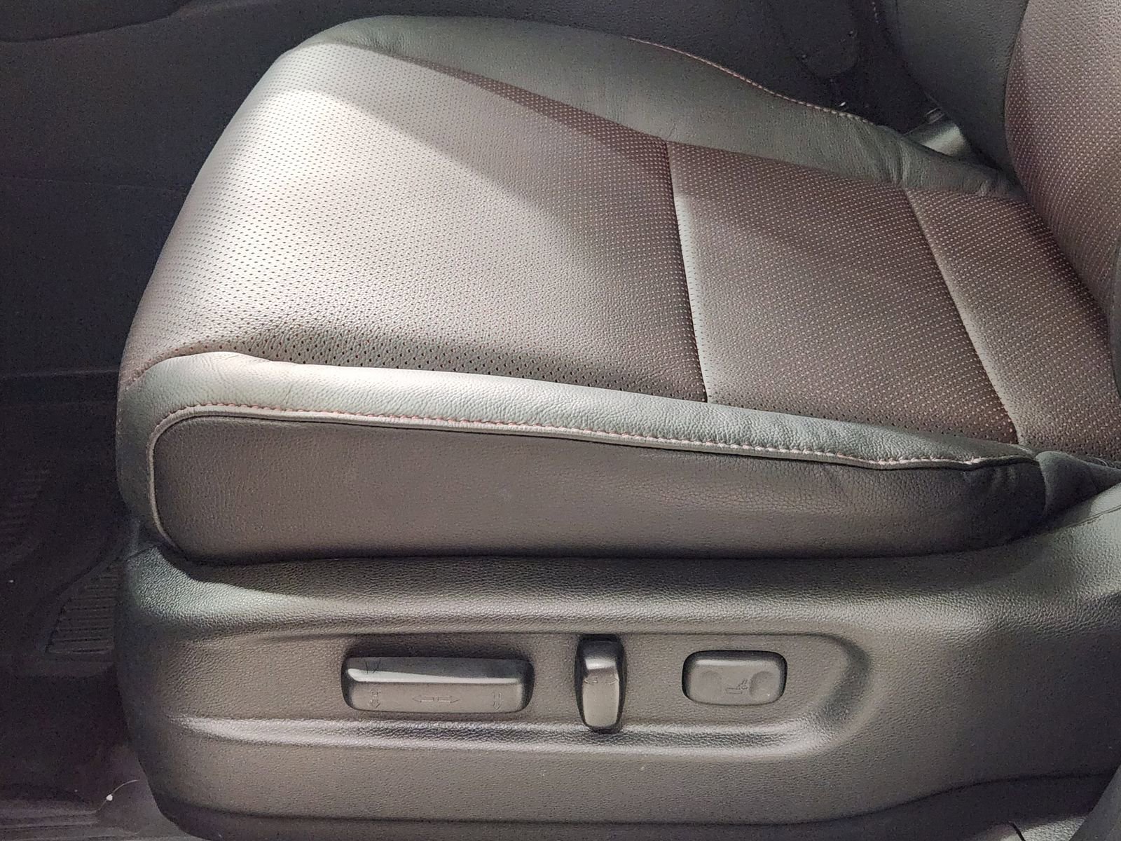 New 2026 Honda Ridgeline Black Edition image 16