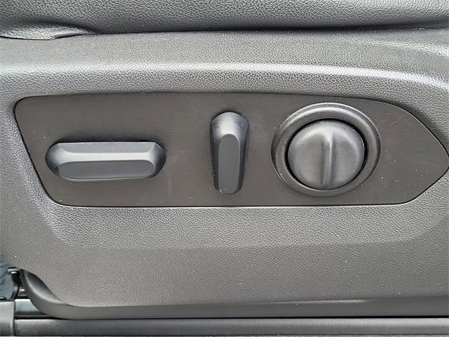 Used 2021 Chevrolet Silverado 1500 LT Trail Boss w/ Convenience Package II image 20