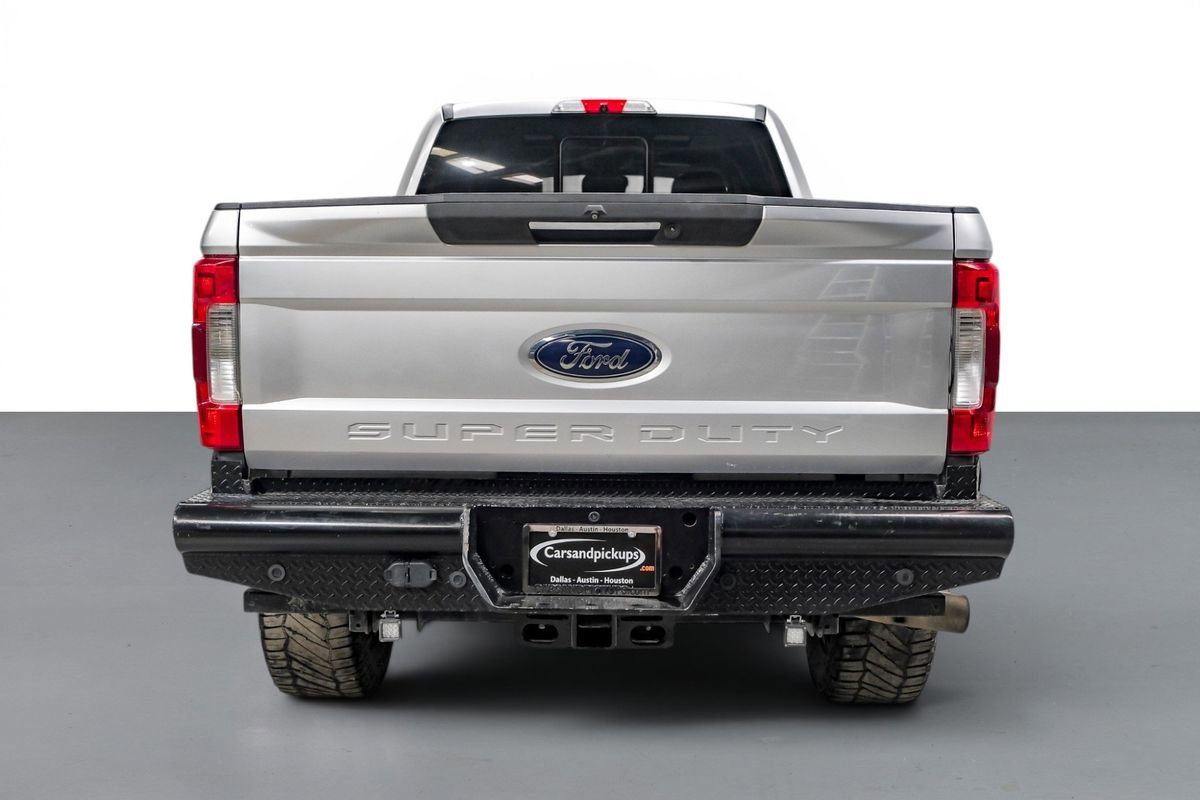 Used 2018 Ford F350 Lariat w/ Lariat Ultimate Package AWD/4WD image 7