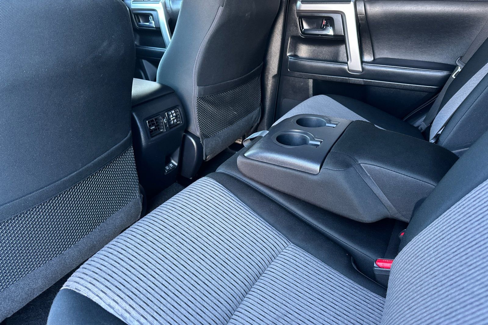 Certified 2021 Toyota 4Runner SR5 AWD/4WD image 12