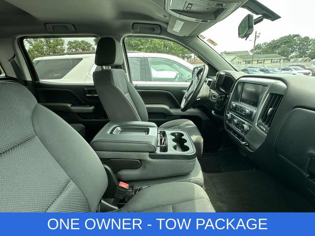 Used 2017 Chevrolet Silverado 1500 LT w/ All Star Edition AWD/4WD image 2