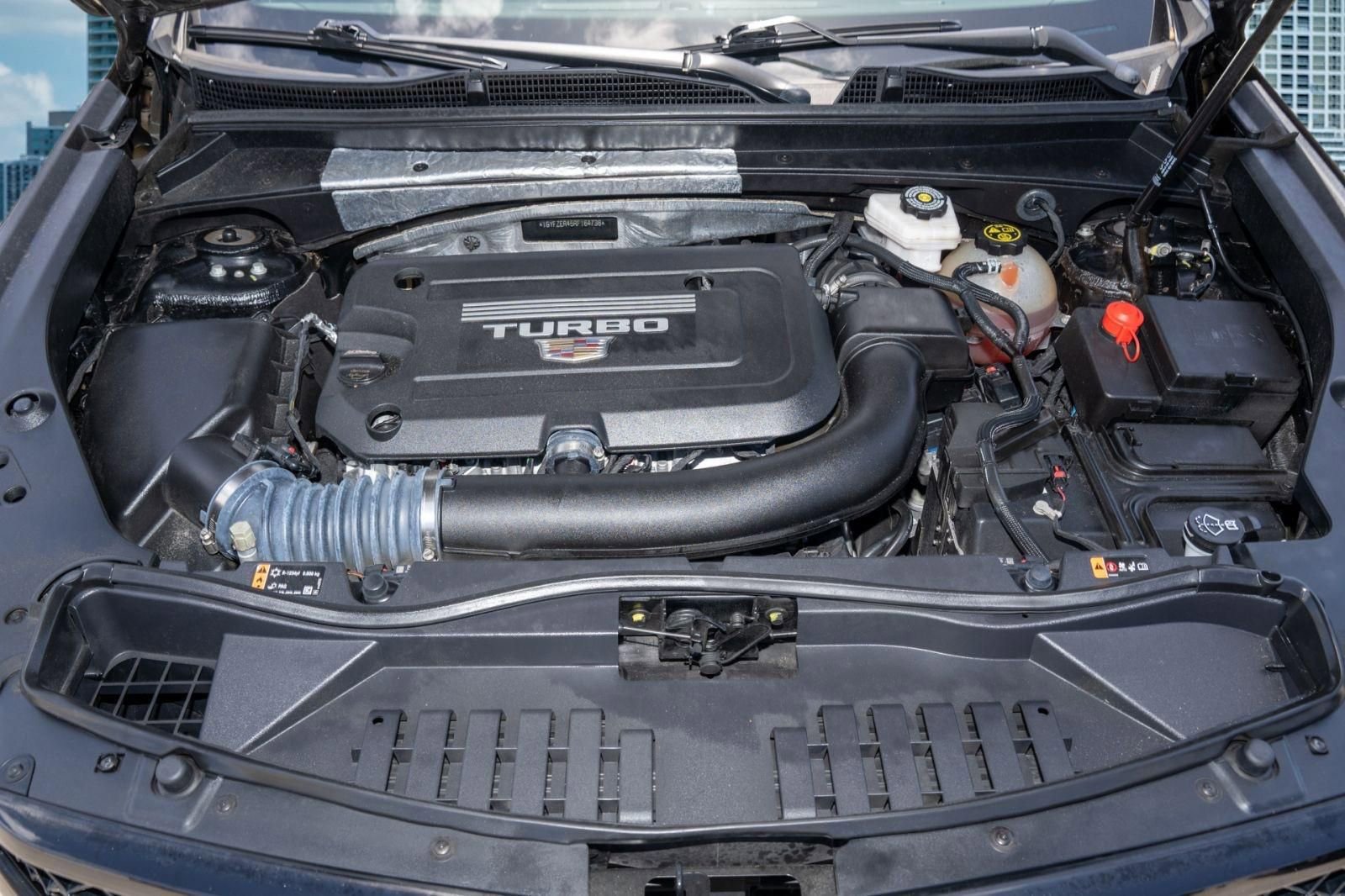 Used 2024 Cadillac XT4 Sport image 37