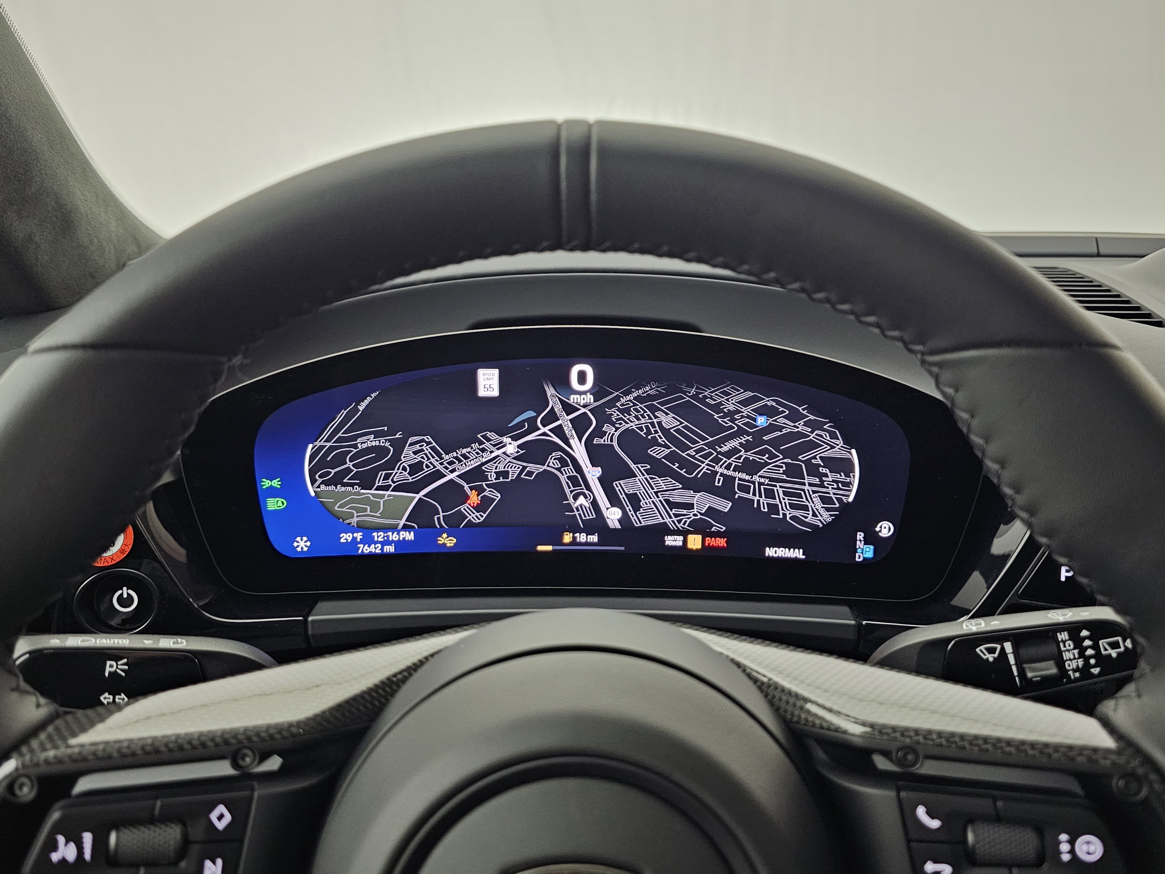 Used 2025 Porsche Macan Turbo Electric image 38