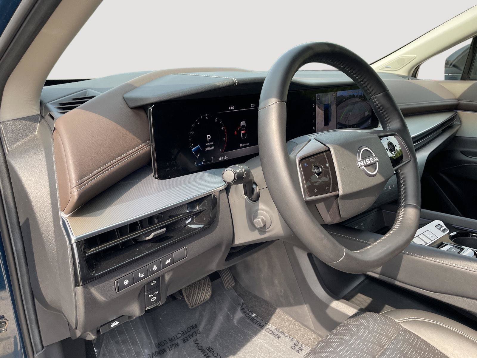 Used 2025 Nissan Murano Platinum w/ Cargo Package AWD/4WD image 24