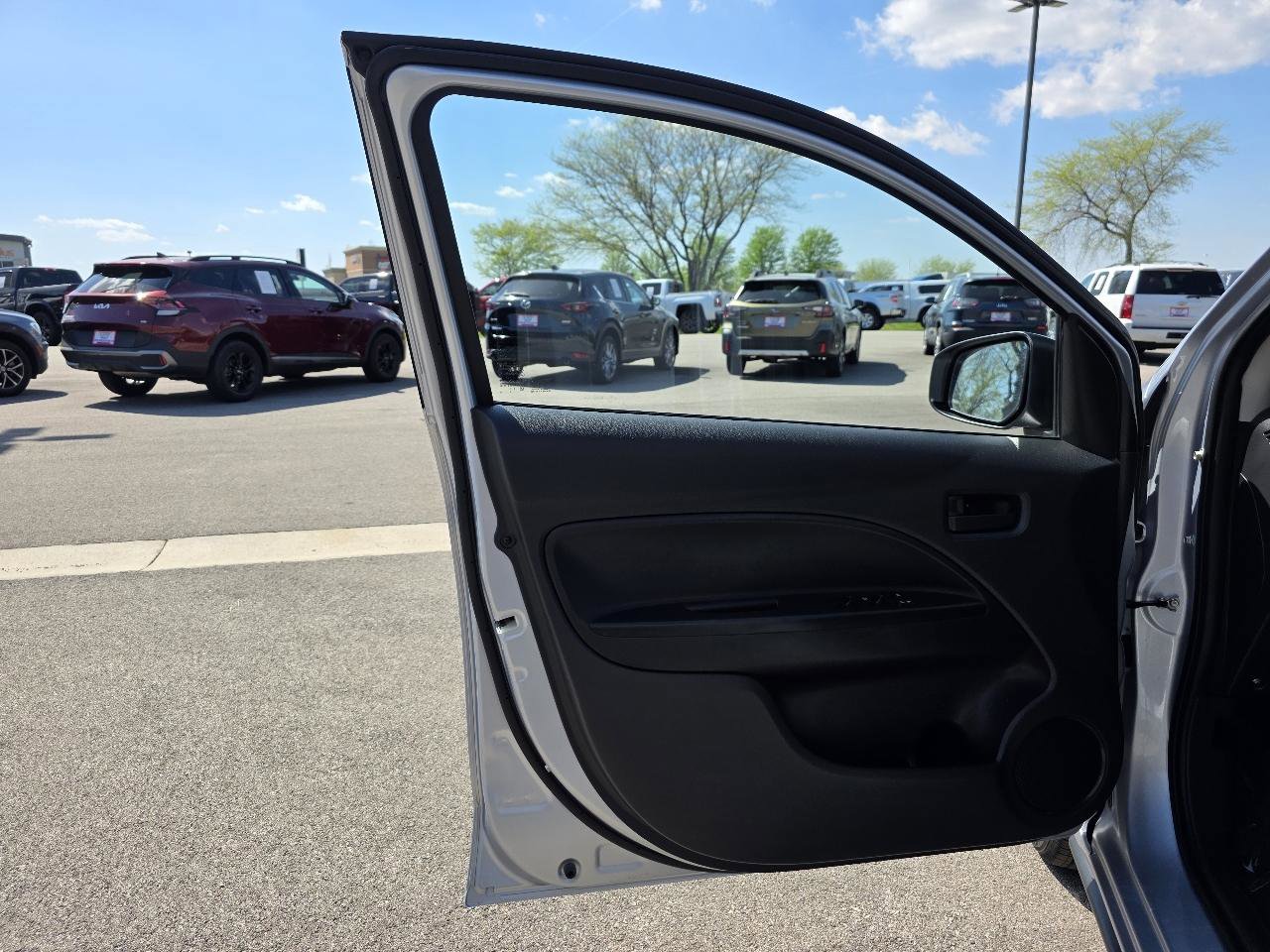 Used 2024 Mitsubishi Mirage ES FWD image 2