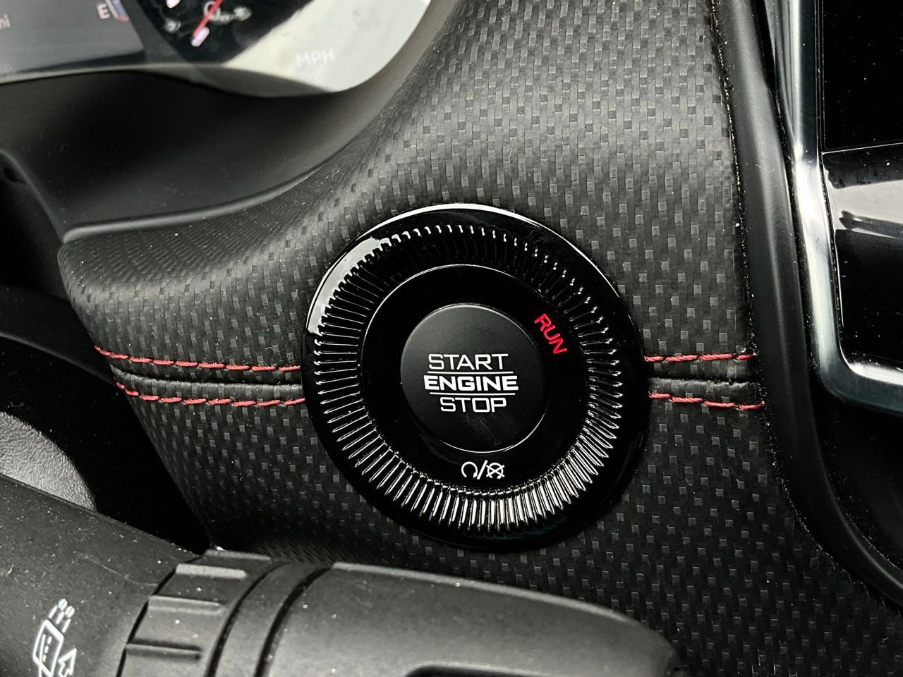 Used 2025 Jeep Compass Trailhawk image 28