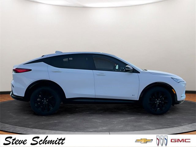 New 2025 Buick Envista Sport Touring image 10