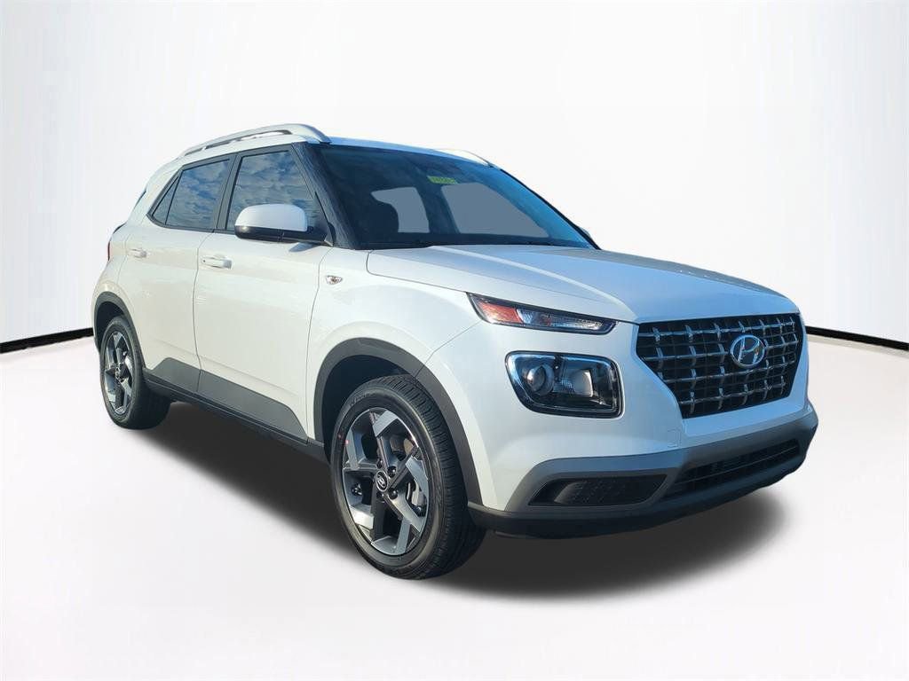 New 2026 Hyundai Venue SEL image 2