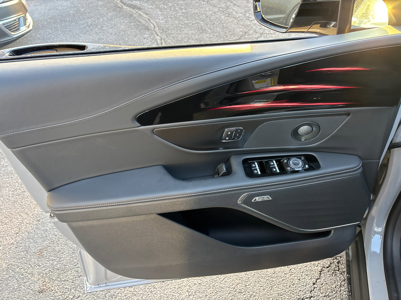 New 2026 Lincoln Nautilus Reserve image 11