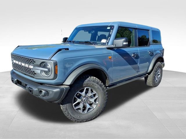 New 2025 Ford Bronco Badlands image 2