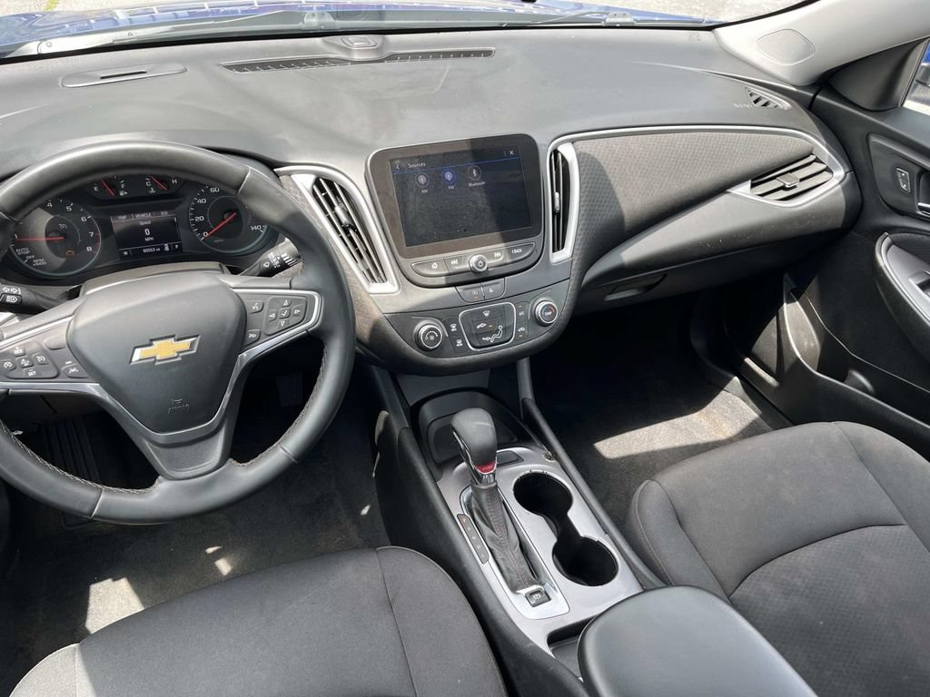 Used 2023 Chevrolet Malibu RS FWD image 14
