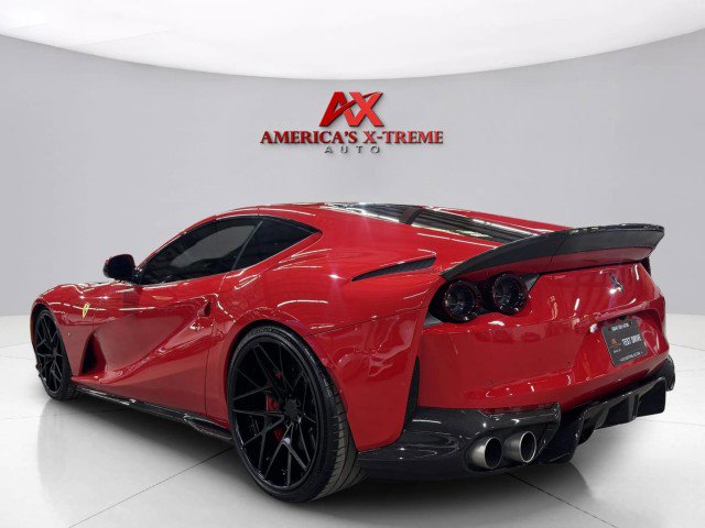 Used 2019 Ferrari 812 Superfast RWD image 5