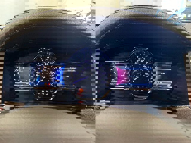 Used 2015 Lincoln MKS AWD w/ Equipment Group 101A image 21