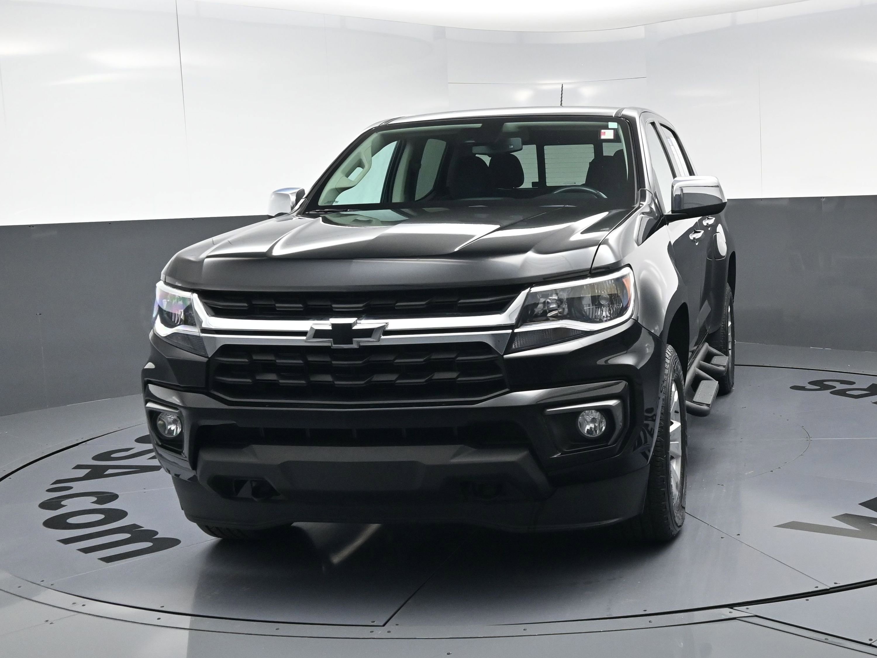 Certified 2022 Chevrolet Colorado LT w/ LPO, Tonneau and Step Package image 5