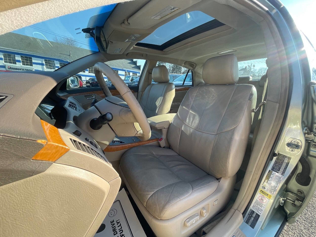 Used 2005 Toyota Avalon XLS image 11