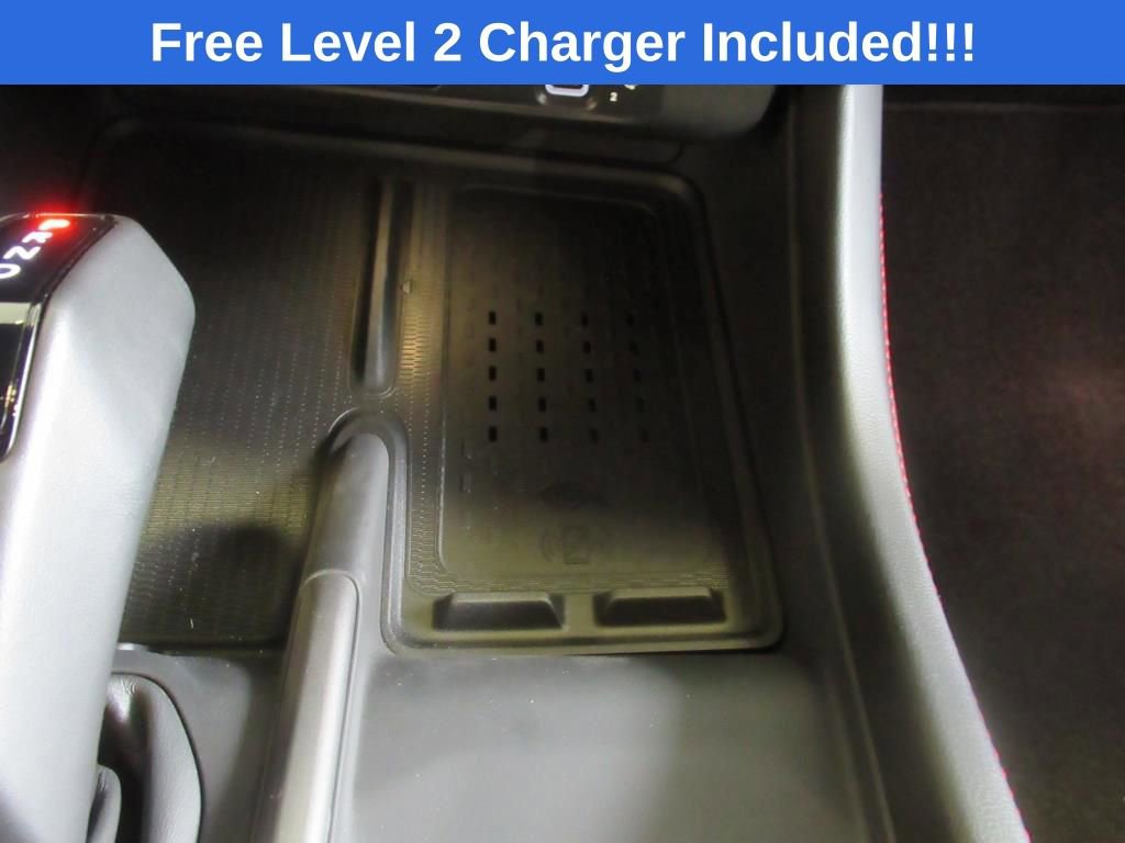 Used 2024 Dodge Charger R/T Scat Pack w/ Plus Group image 22