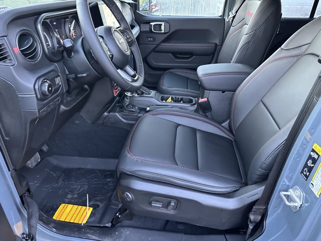 New 2026 Jeep Wrangler Unlimited Rubicon AWD/4WD image 9