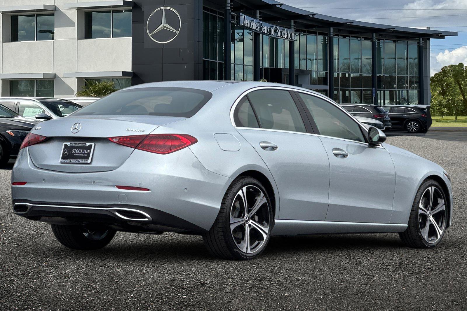 New 2026 Mercedes-Benz C 300 4MATIC Sedan image 4