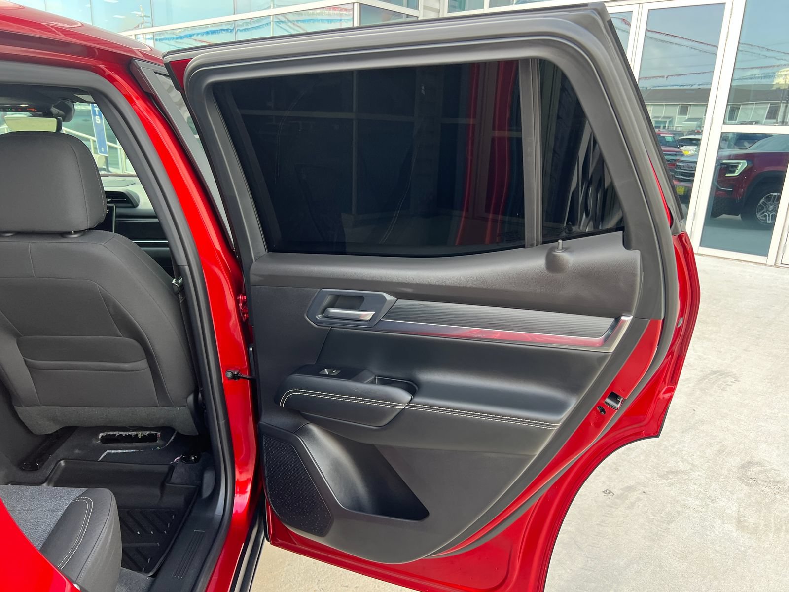 Used 2026 GMC Terrain Elevation w/ Technology Package II FWD image 15