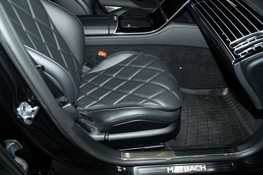 Certified 2022 Mercedes-Benz Maybach S 580 4MATIC image 56
