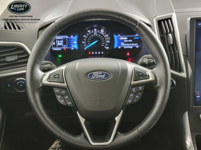 Used 2022 Ford Edge Titanium AWD/4WD image 26