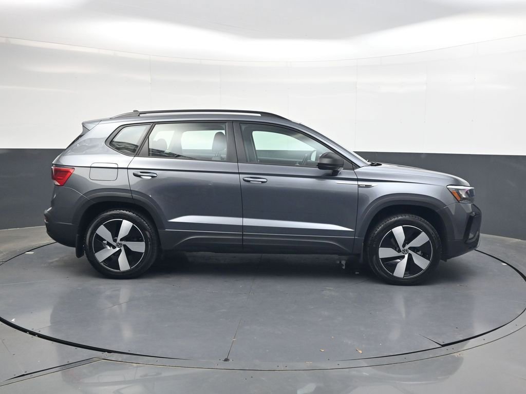 Used 2024 Volkswagen Taos S image 3