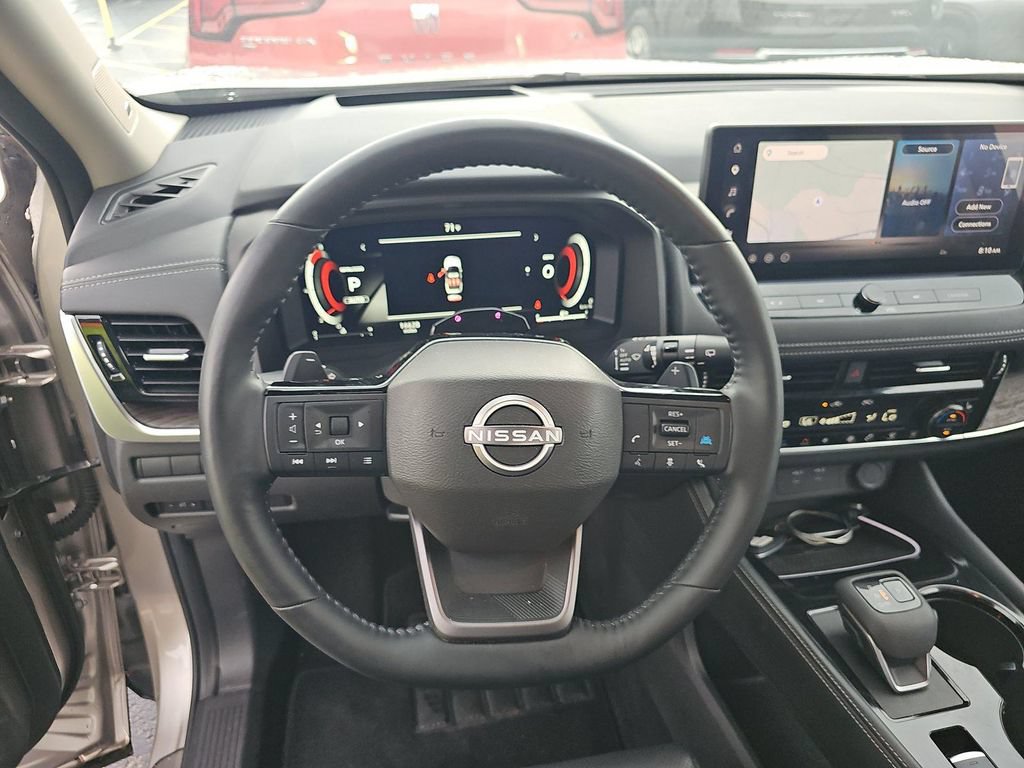 Certified 2025 Nissan Rogue Platinum w/ Tech Package AWD/4WD image 8