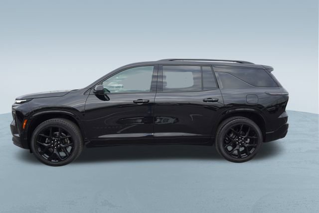 Used 2024 Chevrolet Traverse RS w/ LPO, Floor Liner Package image 4