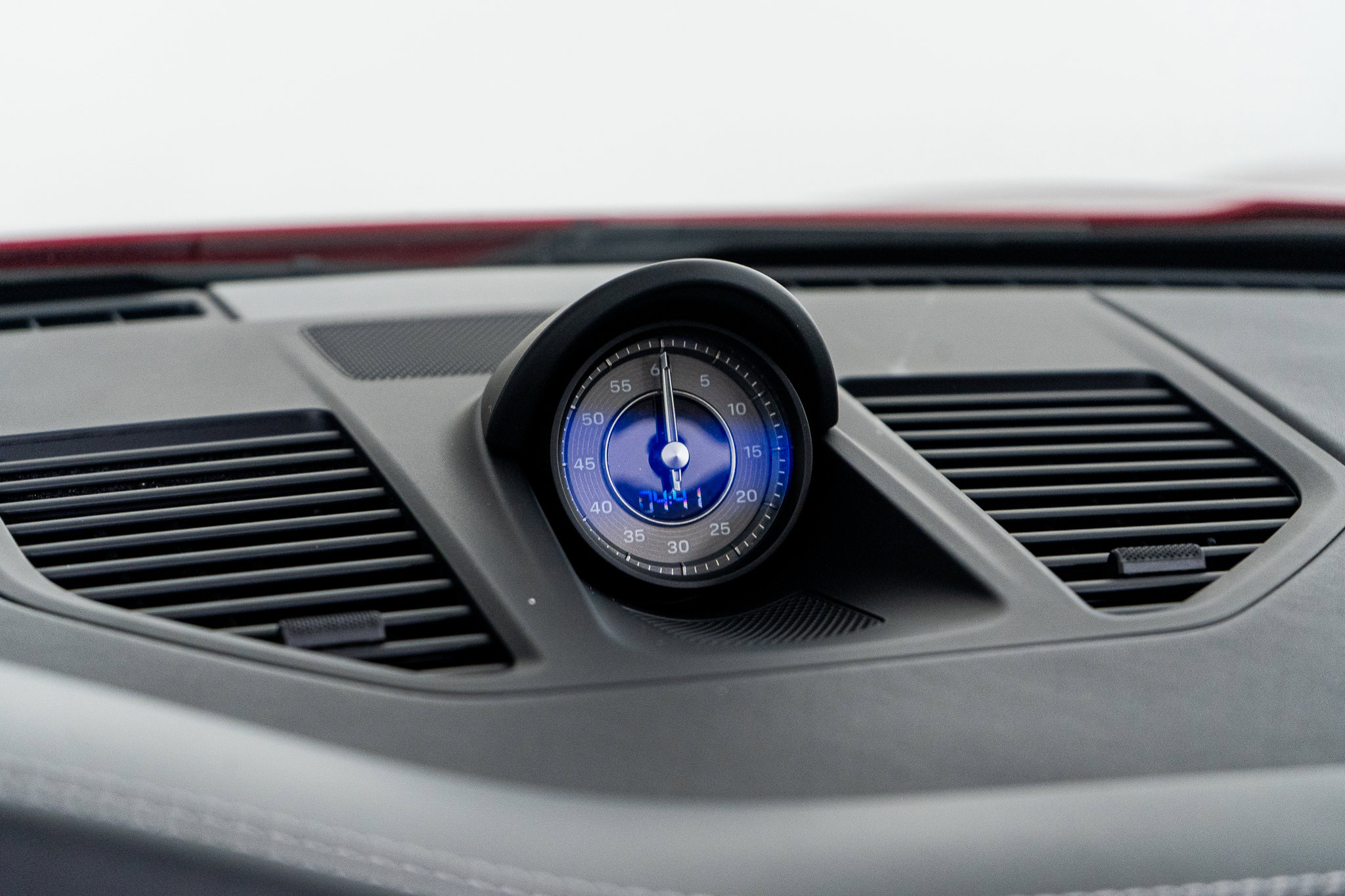 Used 2024 Porsche 911 Turbo image 41