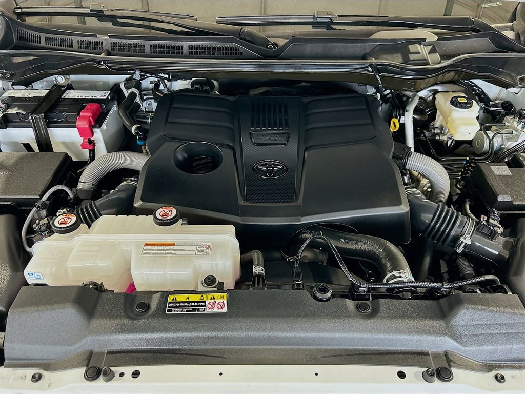 Used 2024 Toyota Tundra SR5 w/ SR5 Premium Package RWD image 26