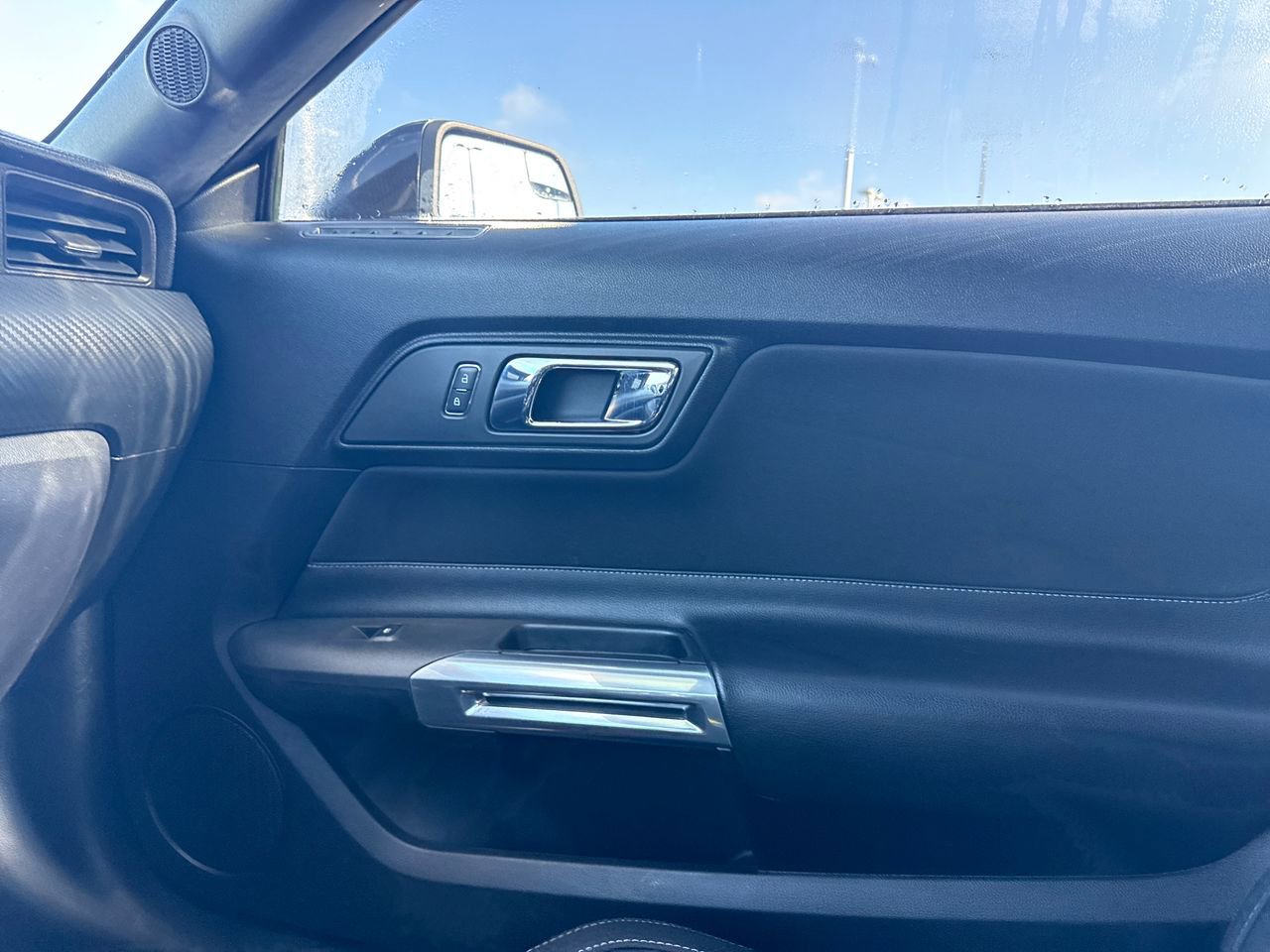 Used 2016 Ford Mustang Coupe image 30