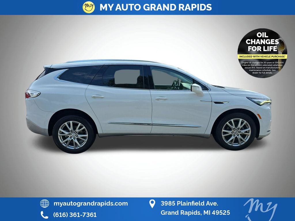 Used 2023 Buick Enclave Essence w/ Experience Buick Package AWD/4WD image 8