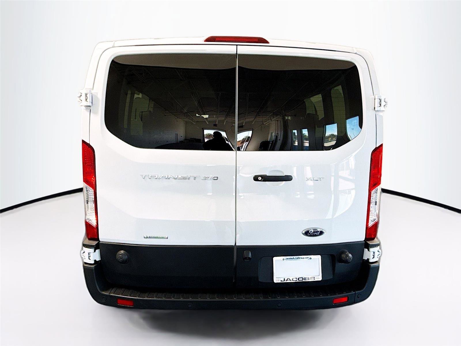 Used 2024 Ford Transit 350 XLT image 25