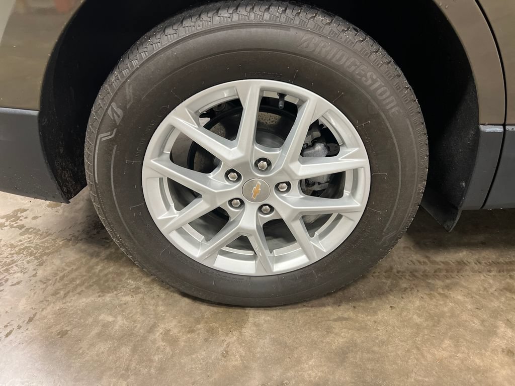 Certified 2023 Chevrolet Equinox LT AWD/4WD image 10