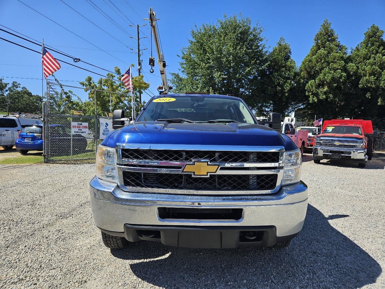 Used 2014 Chevrolet Silverado 3500 W/T w/ Skid Plate Package AWD/4WD image 2