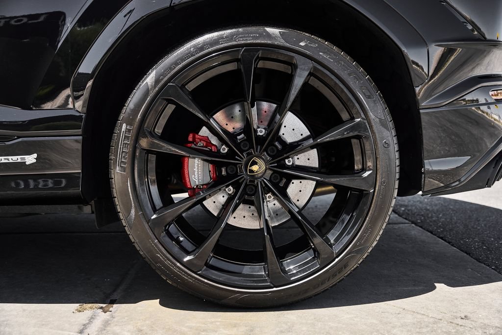 Used 2023 Lamborghini Urus S AWD/4WD image 18