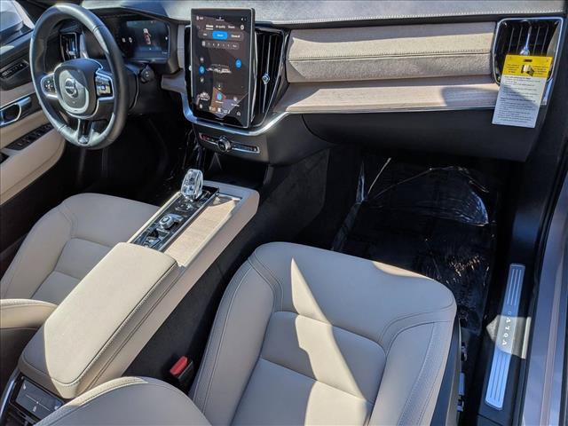 Certified 2026 Volvo XC90 B6 Plus w/ Protection Package AWD/4WD image 24