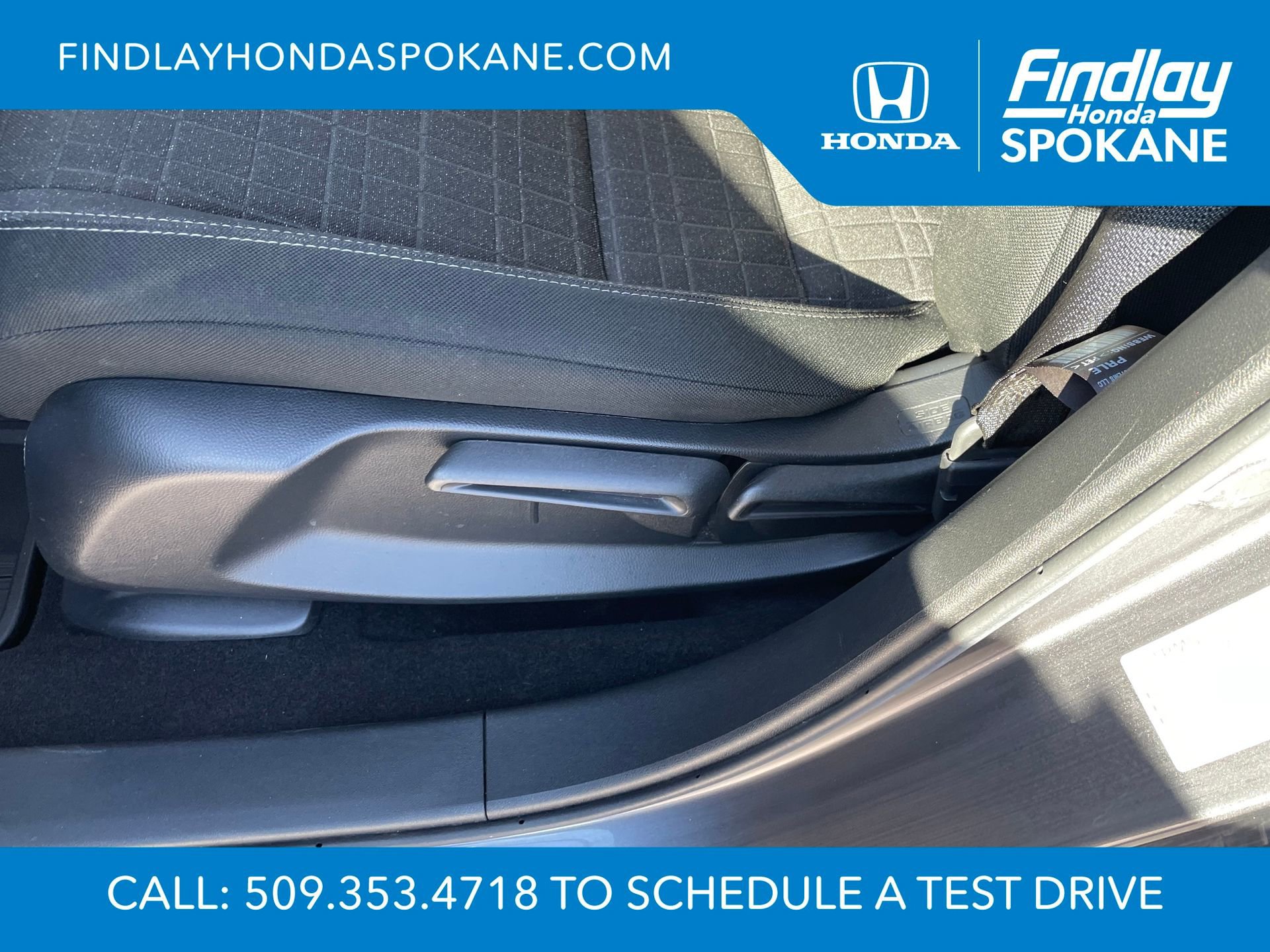 Used 2023 Honda HR-V LX image 8