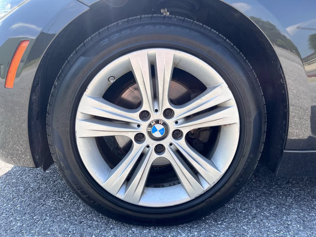 Used 2016 BMW 328i Sedan RWD image 21